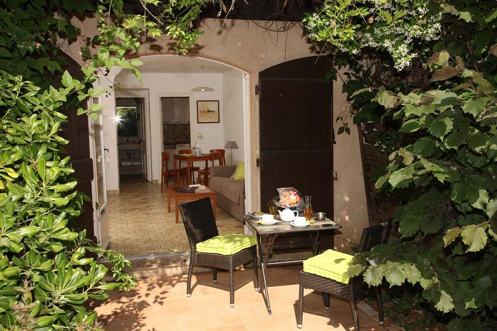 Le Rivage Aparthotel Mandelieu Exteriör bild