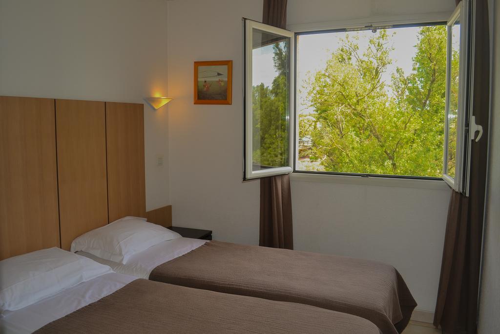 Le Rivage Aparthotel Mandelieu Exteriör bild