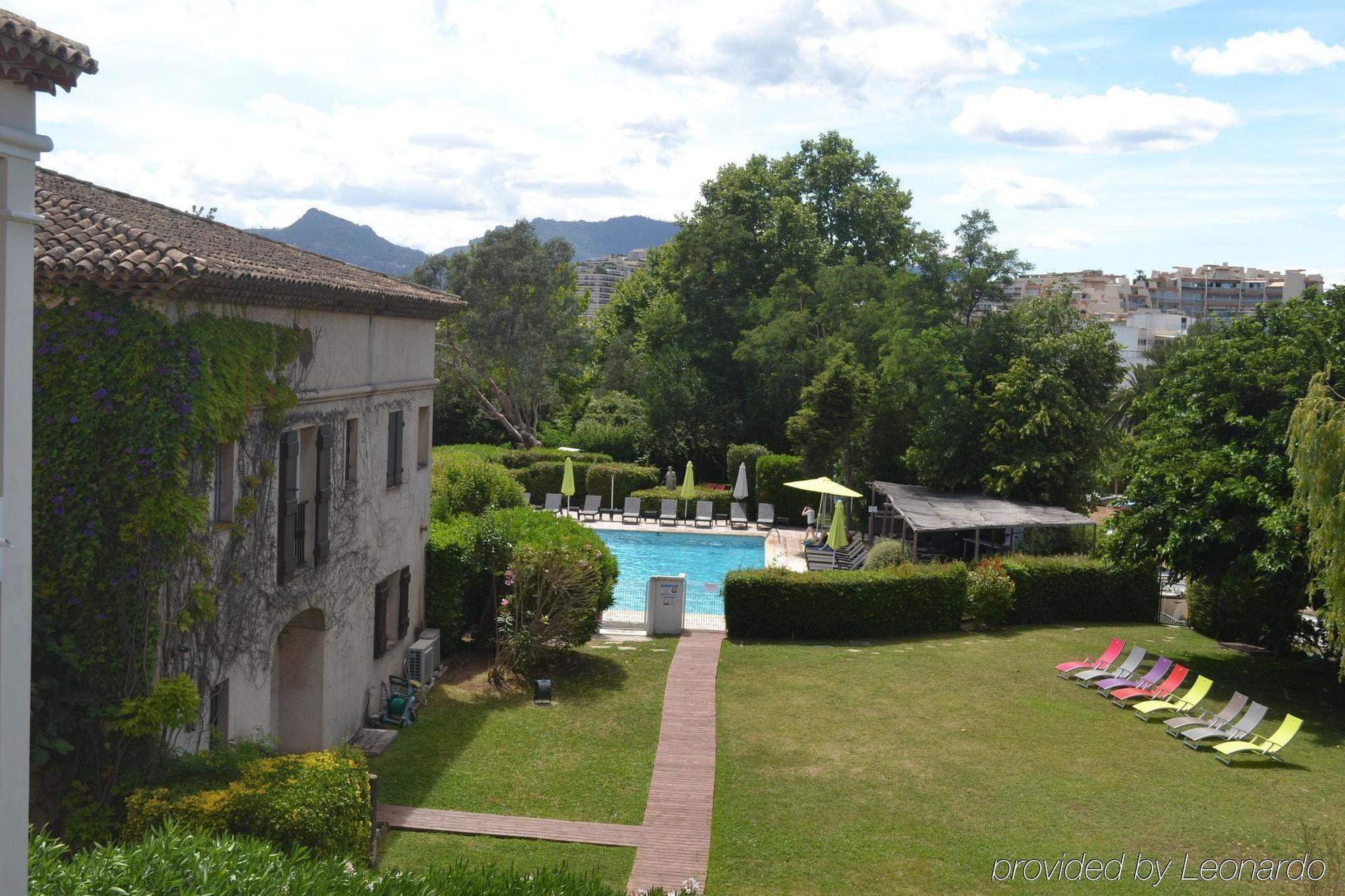 Le Rivage Aparthotel Mandelieu Exteriör bild